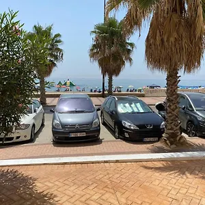 https://beachfront-studio-in-fuengirola.es-andalucia.com